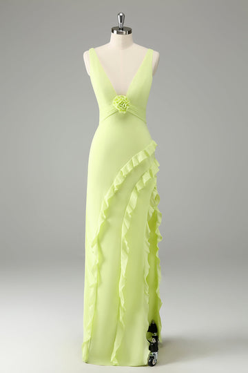 Vestido de invitada de boda con volantes de cuello en V profundo de lima con abertura